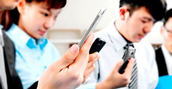 usas-smartphone-o-el-a-ti
